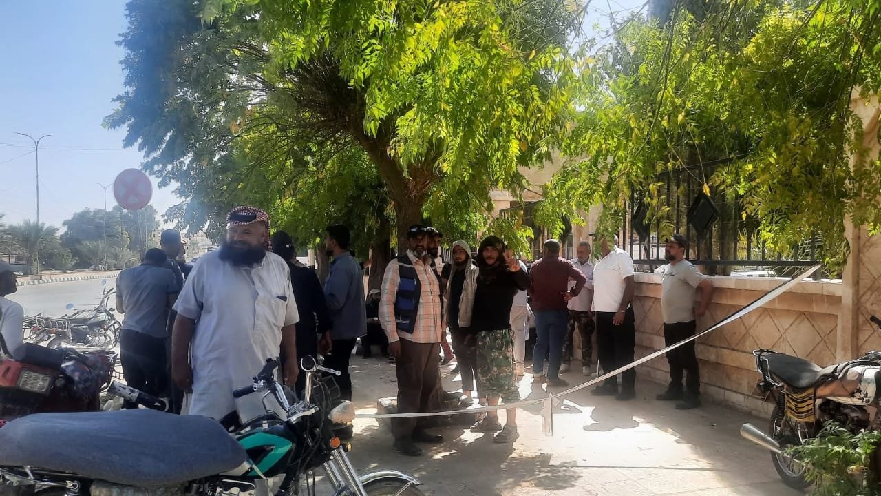 عناصر منشقة